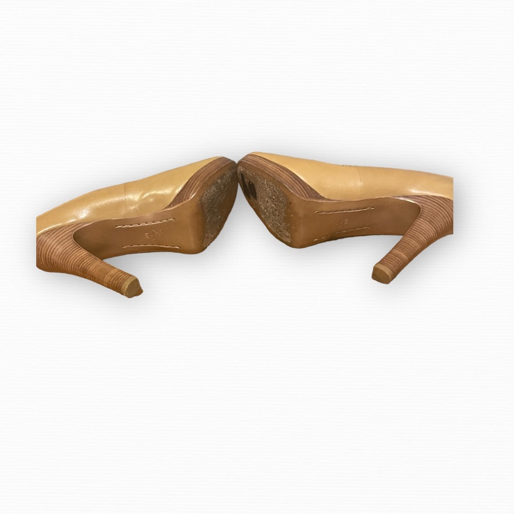 Beautiful bags and shoes! New styles every day! - Picture 8 of 10